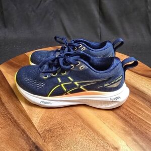 Asics Kids Gel Kayano 31 Pure Gel Running Shoes Blue, yellow, orange  Size 1.5